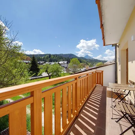 Le Nene - Dolomiti 皮耶韦迪卡多雷